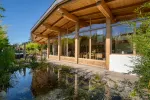 Exklusiver Bungalow in Sonnenlage mit Schwimmteich